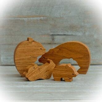 Wooden Bear Family - The British Craft House