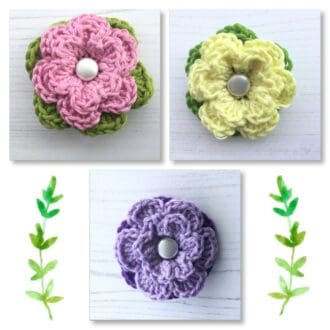 Crochet flower brooches