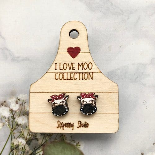 She cows with red bows stud earrings