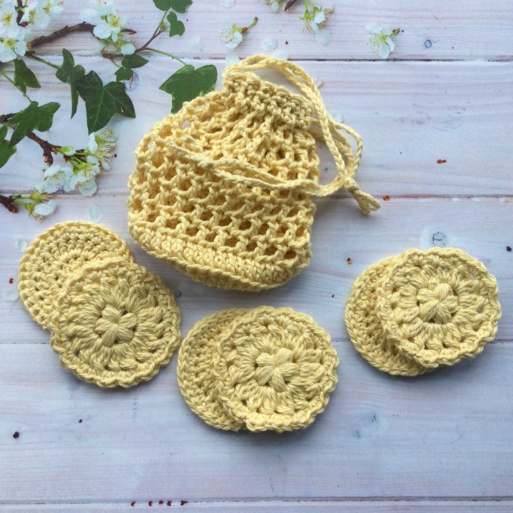 Crochet facial wipes and bag