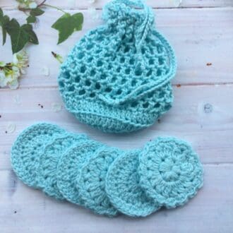 Crochet cotton facial wipes and bag