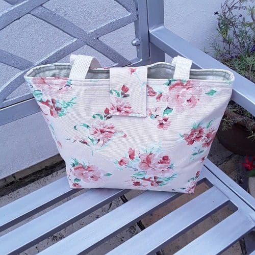 Medium size handbag