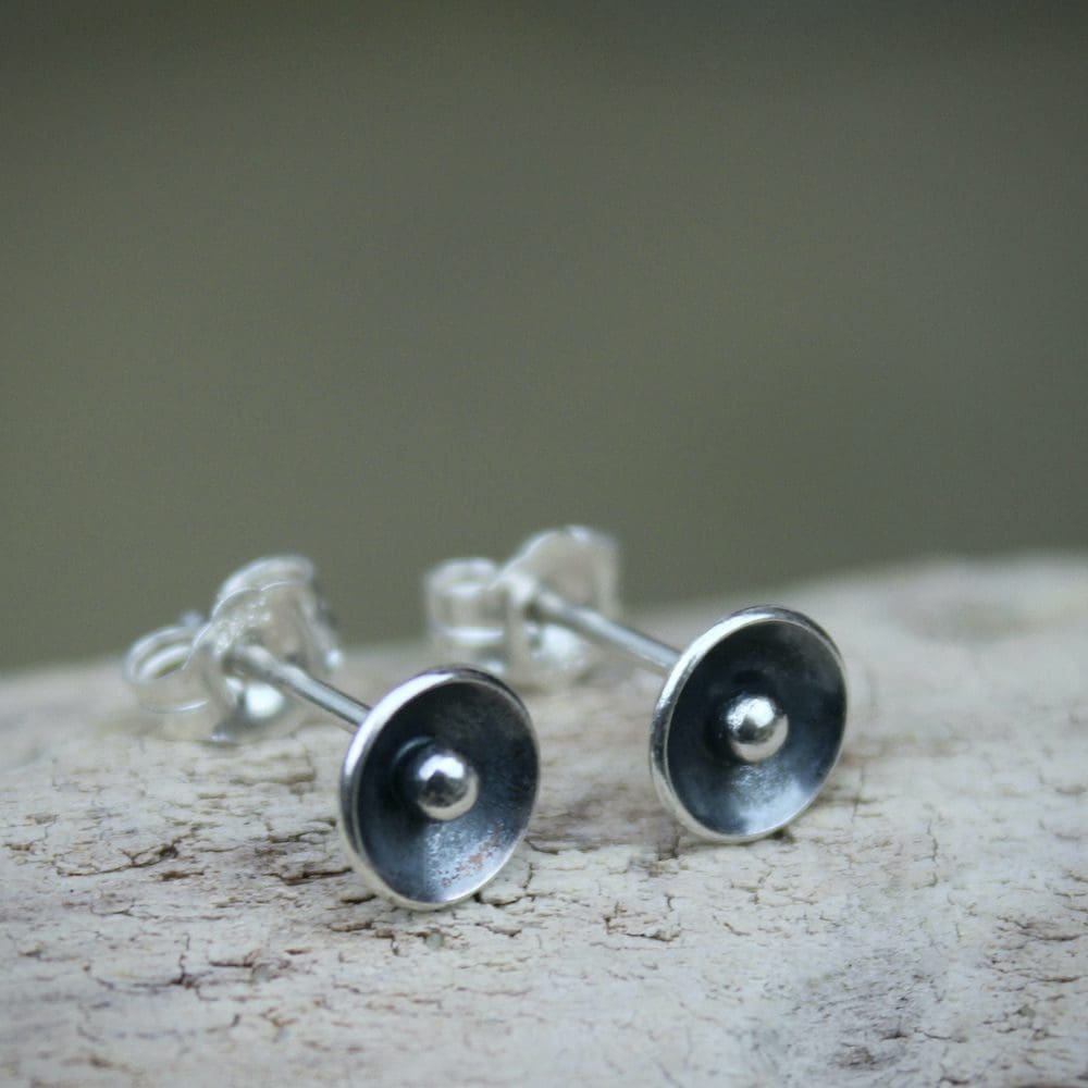 willow and twigg sterling silver disc stud earrings
