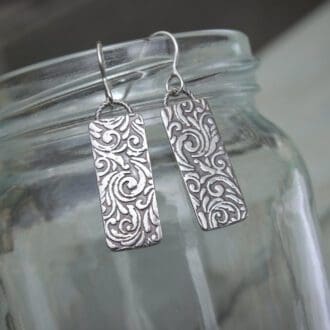 willow and twigg sterling silver rectangular scroll pattern drop earrings 01