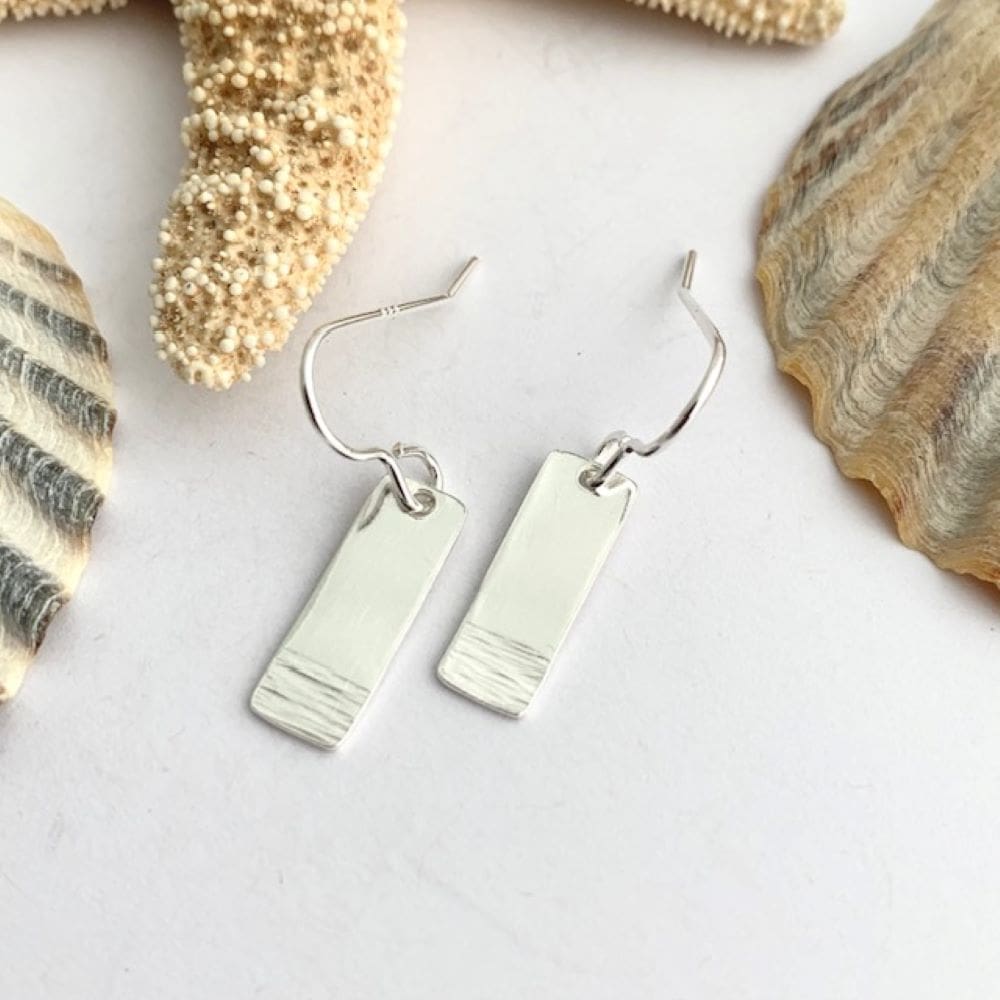 925 silver line textured earrings