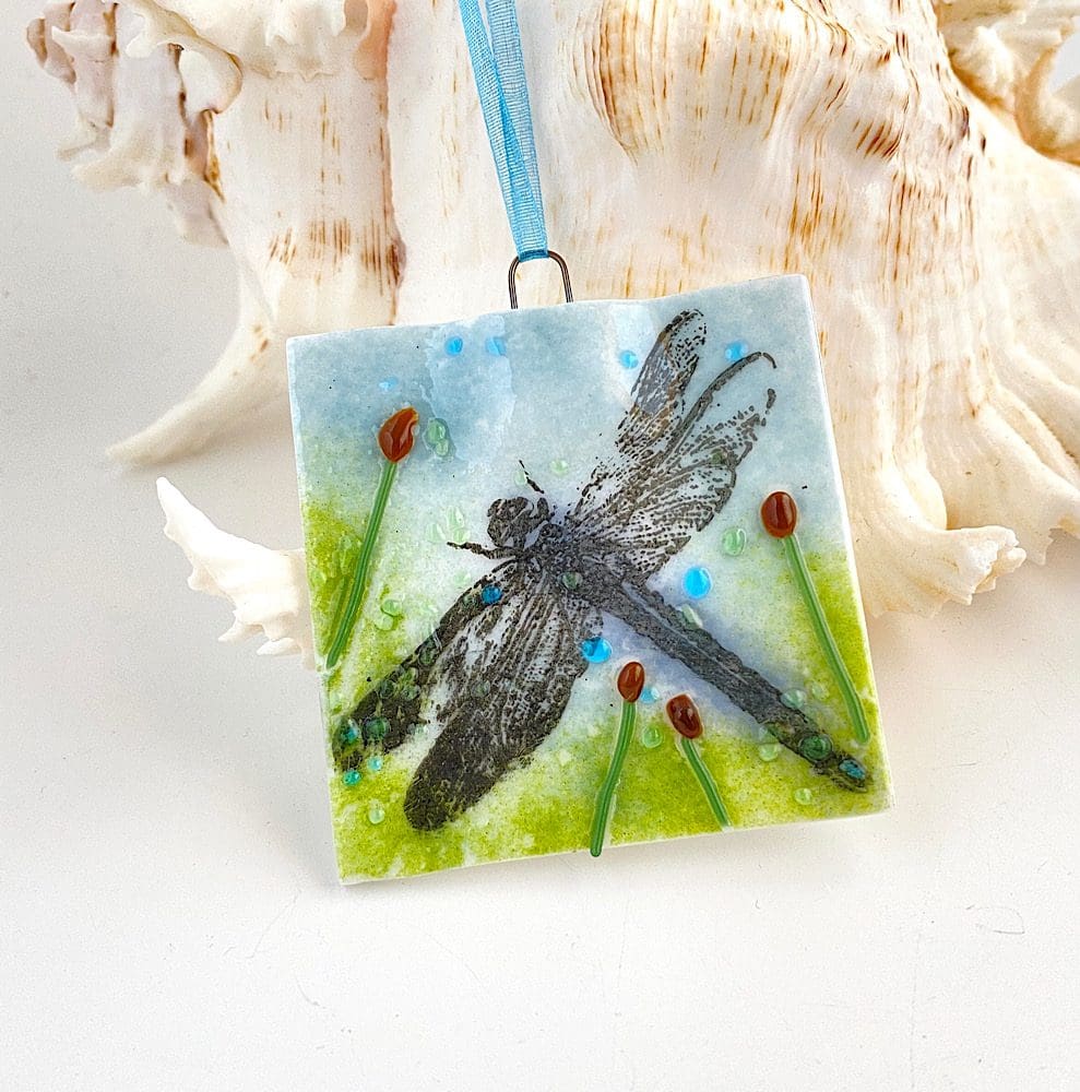 Dragonfly Fused Glass Mini Suncatcher The British Craft House 6805