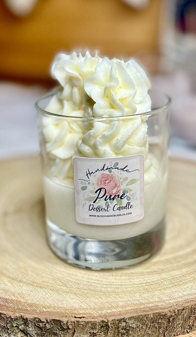 Candle Luxury 45 hour burn time with whipped wax