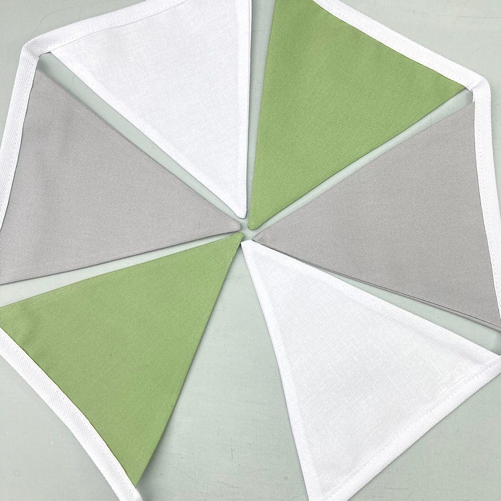 Grey, Green & White bunting close up
