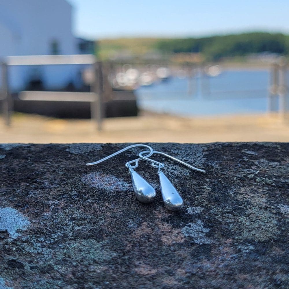 Silver raindrop earrings