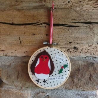 Christmas robin hoop