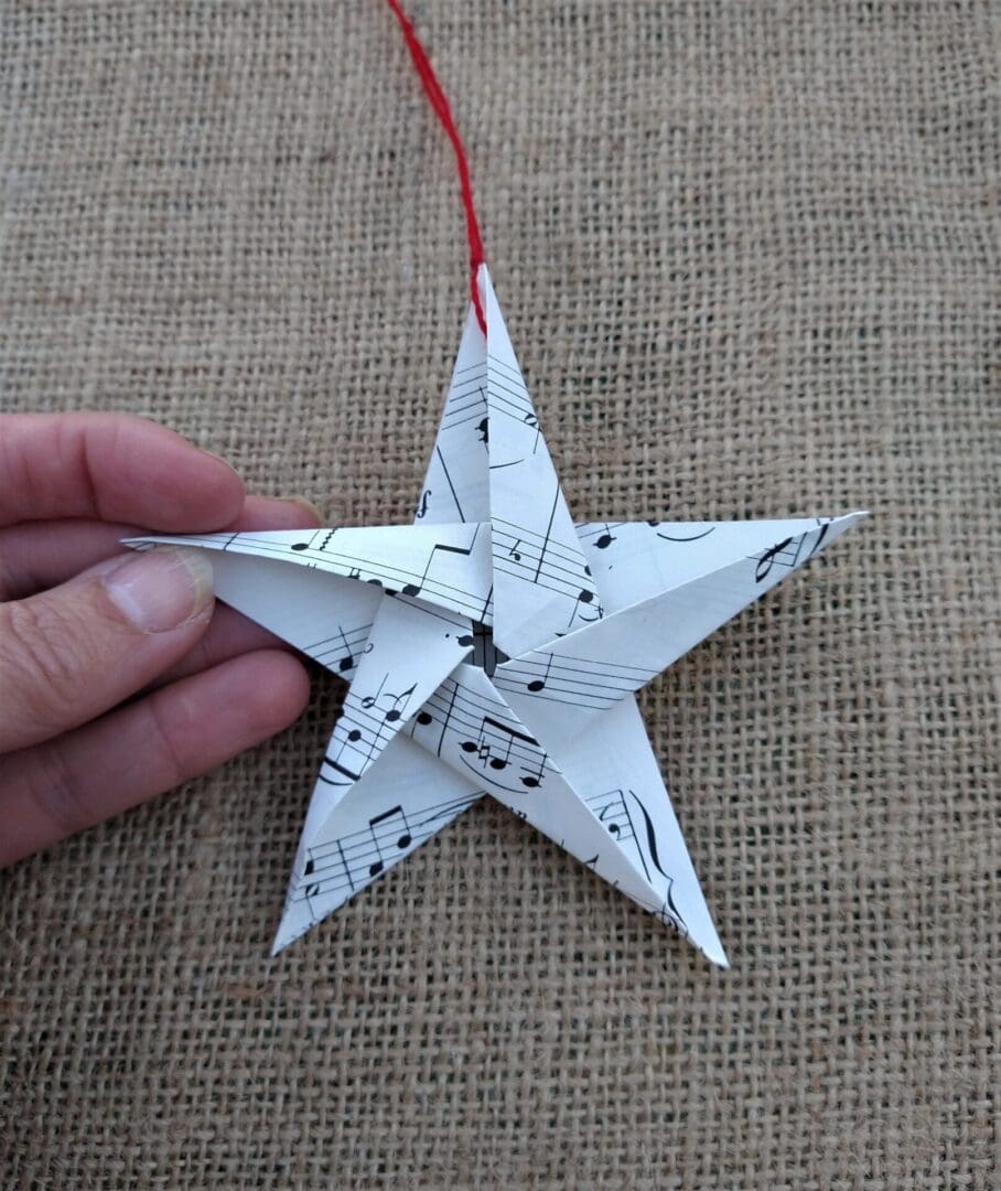 Single origami hanging star decoration