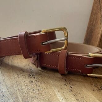 Handmade leather belt made to order in your size using Bakers oak bark tanned leather from Devon.