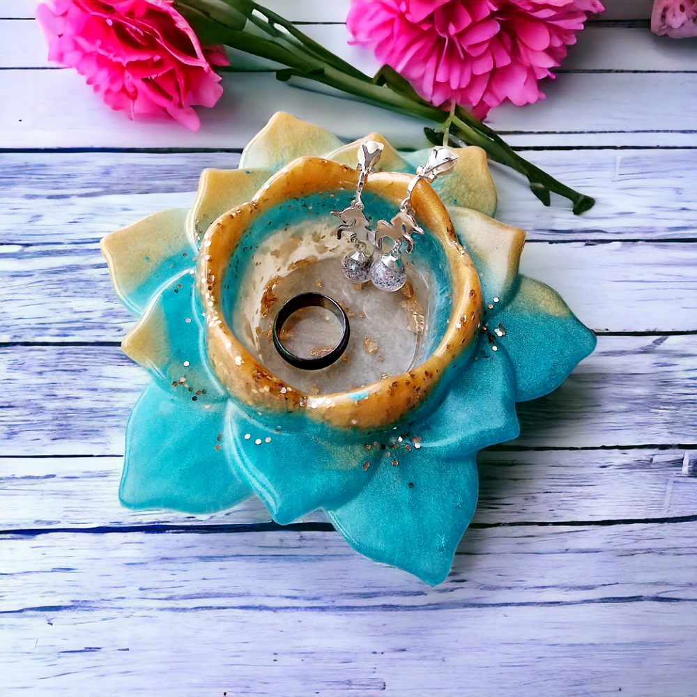 Blue and gold resin lotus trinket dish