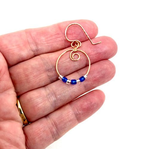 Copper hoop earrings with blue crystal beads 7