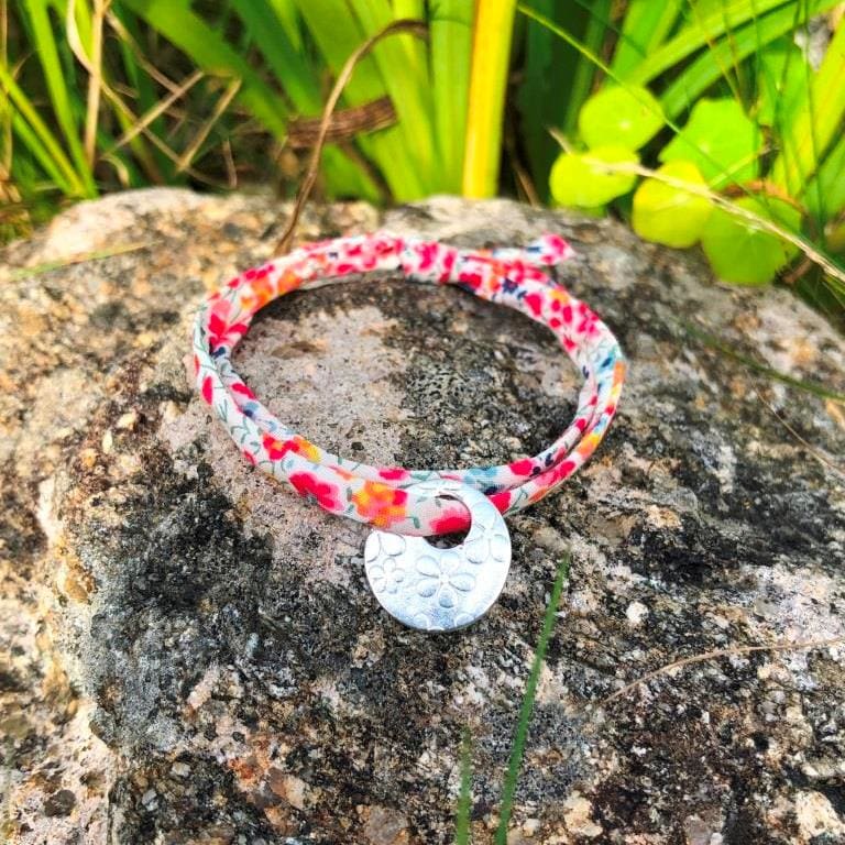 silver-flower-bracelet-adjustable-Liberty-handmade