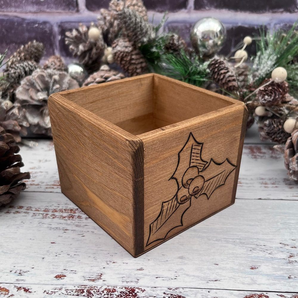 Antique style christmas holly box