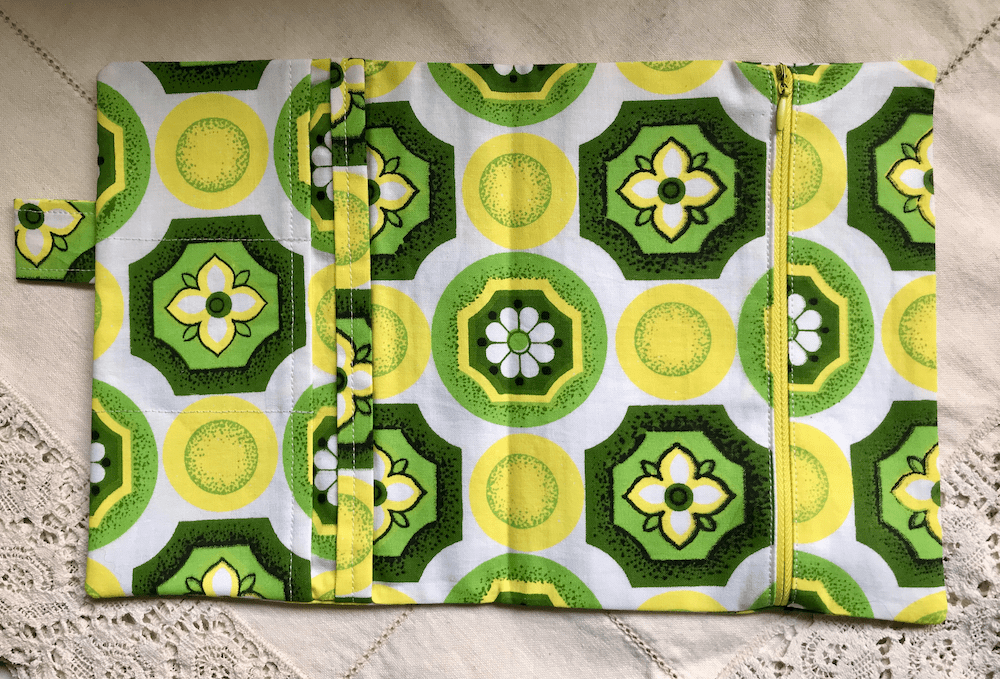 Midori/ Regular Organiser sewn in Retro Citrus fabric with yellow zip