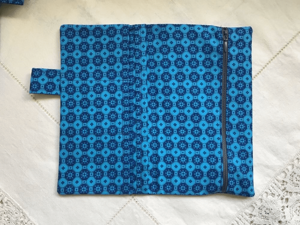 Midori/ Regular Organiser sewn in Blue Tiles fabric