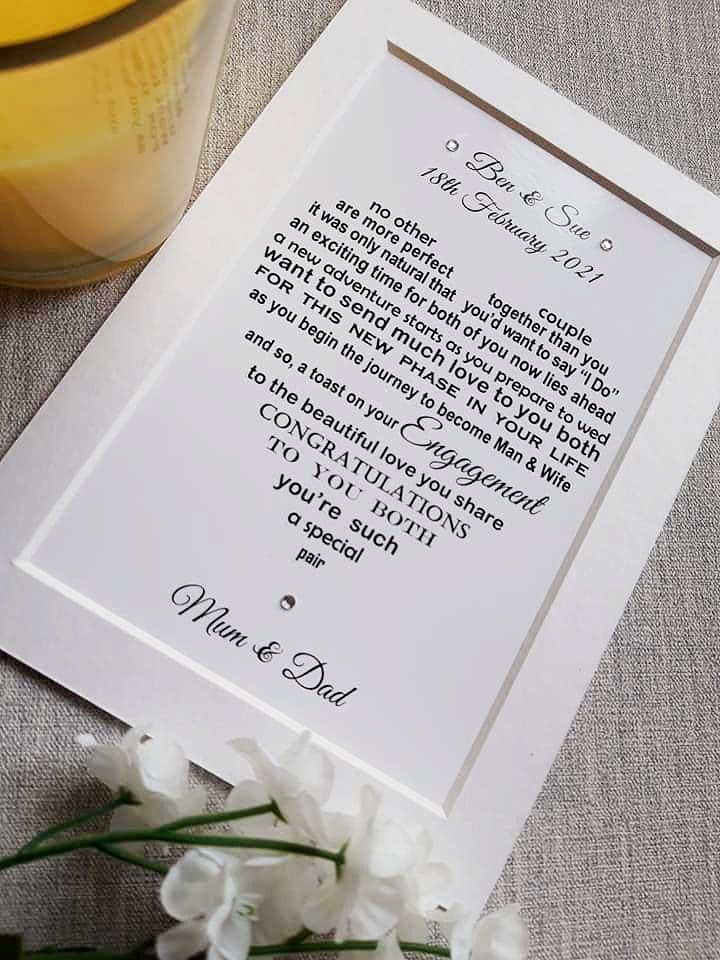 personalised-Engagement-Gift-for-couple-heart-shaped-poem-for-7x5-frame