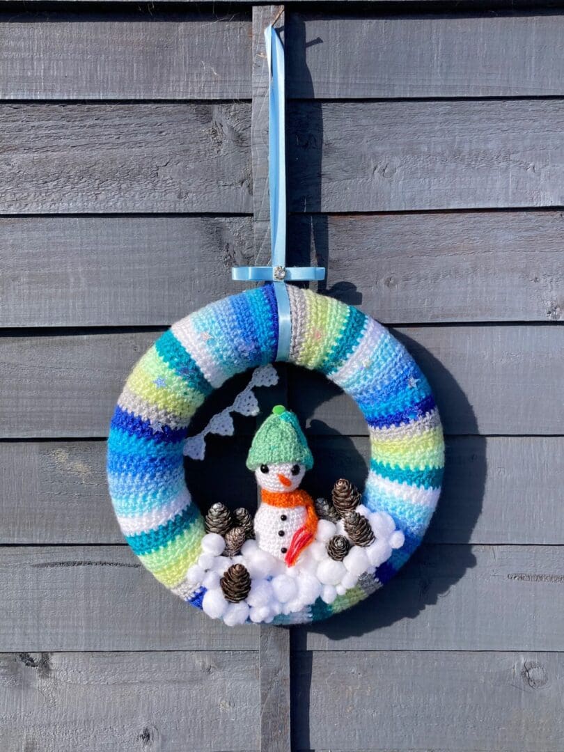 Crochet Snowman Winter Wreath with Snowballs