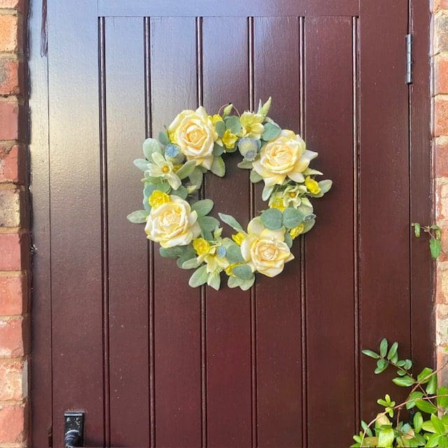 Pastel-yellow-rose-front-door-wreath