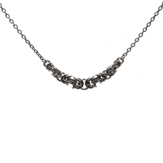 A graduated byzantine necklace made from aluminium rings in 4 different sizes. The length of the chain is 16 inches long