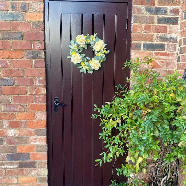 spring-rose-front-door-wreath