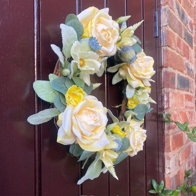 Pastel-yellow-rose-front-door-wreath