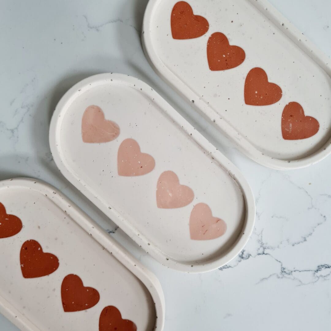Oval trinket tray with blush heart pattern