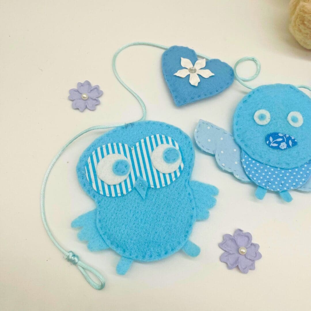 Blue owl and birdy bunting