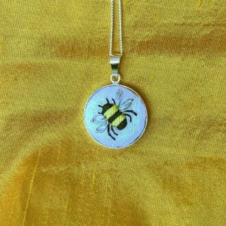 Bee pendant hand embroidery in silver pendant with chain