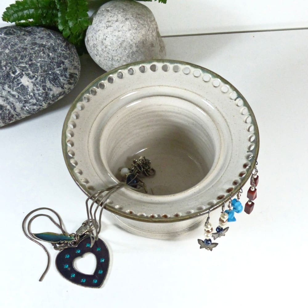 White and Olive Jewellery Bowl