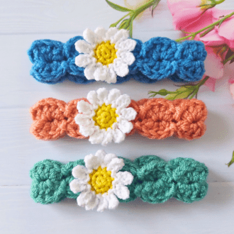 headband crochet in a variety of colours and all come with a traditional coloured daisy. The hairbands come in sizes newborn all the way yo adult.