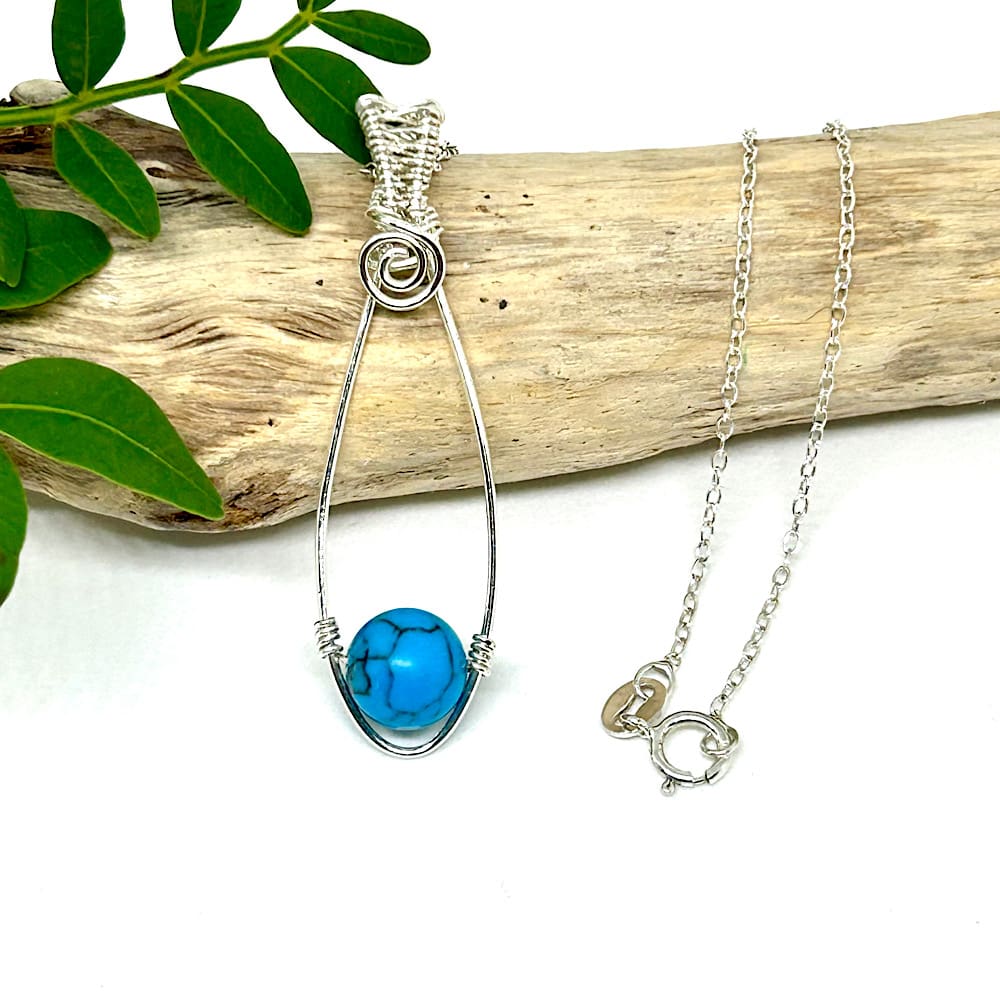 Sterling silver turquoise pendant necklace