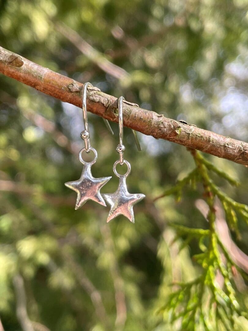 fine silver star drop earrings resized