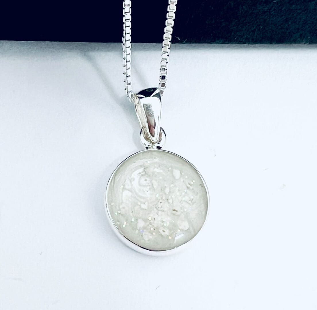 timeless round ashes necklace