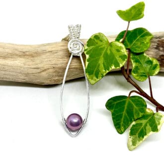 Lilac pearl pendant silver filled
