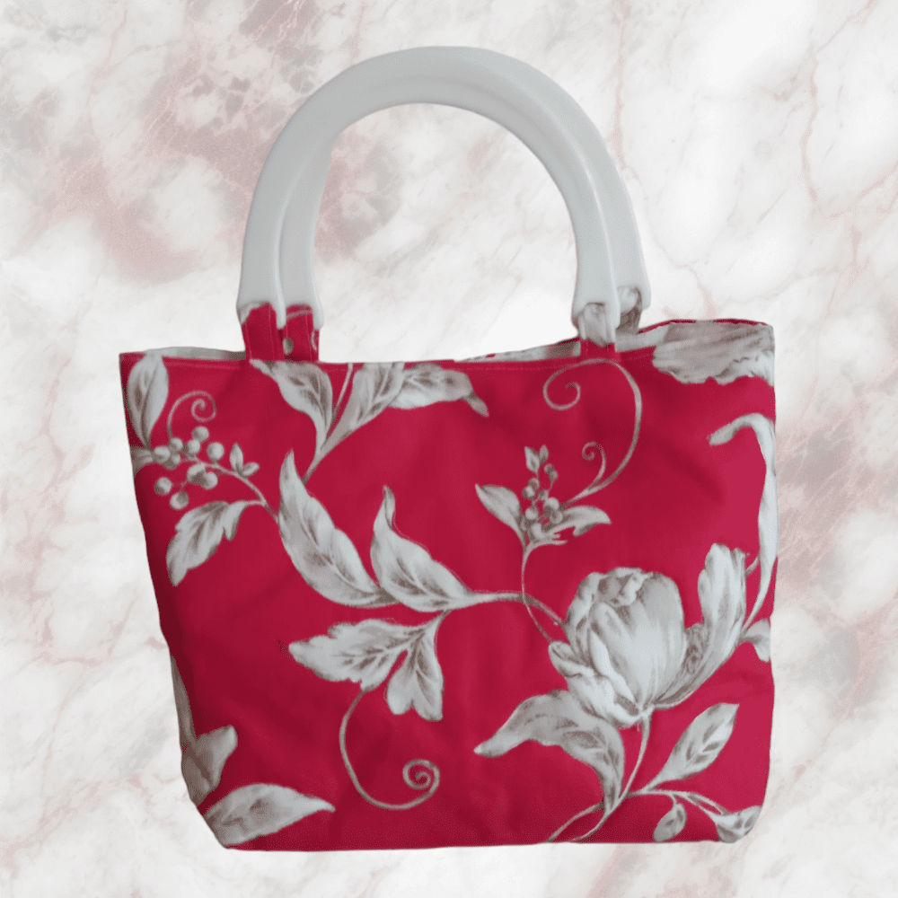 Grab bag, flower design, acrylic handles