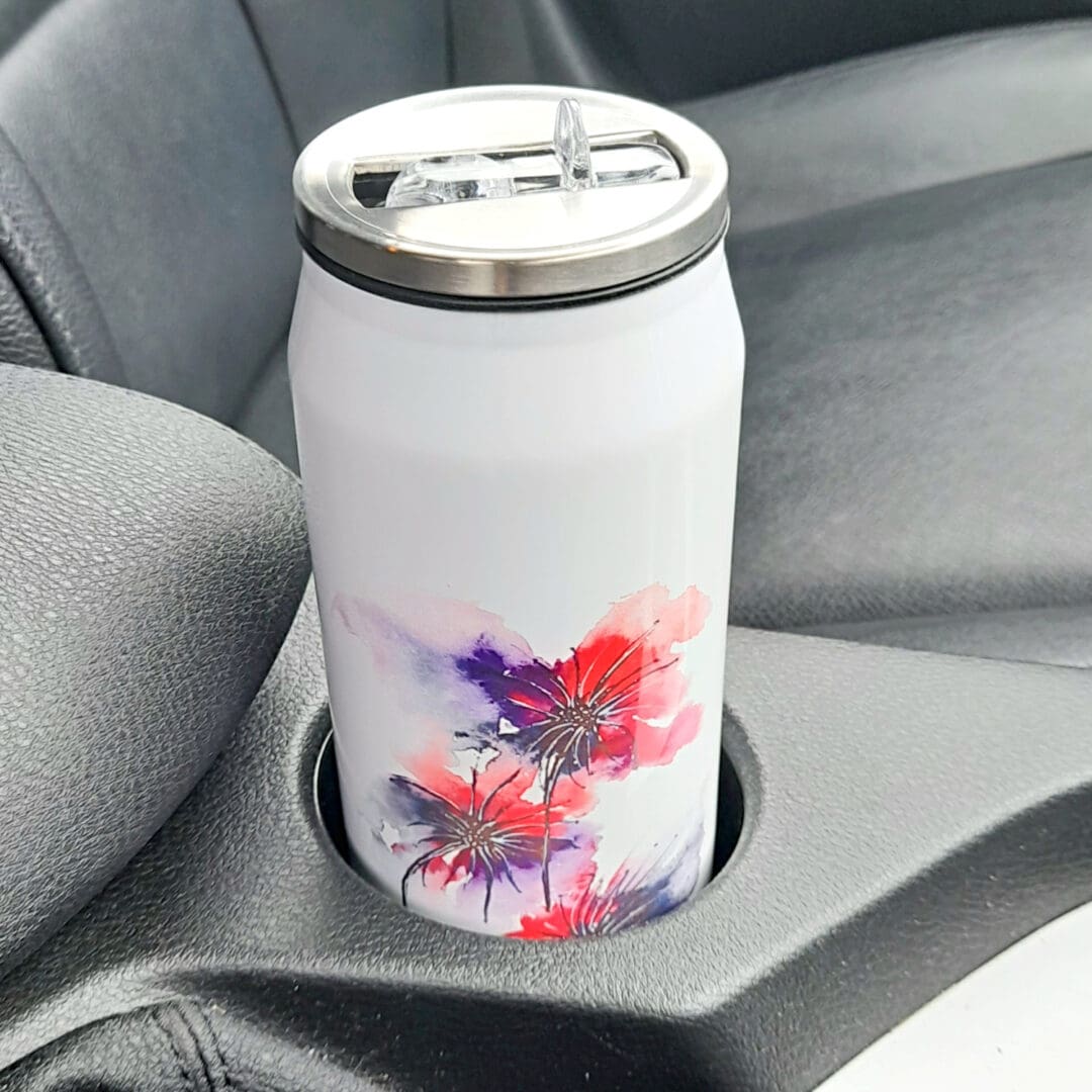 Can style drinks bottle in car holder