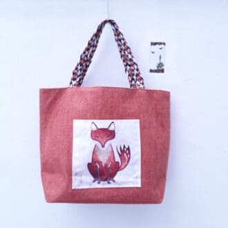 Large tote, fox design outer pocket
