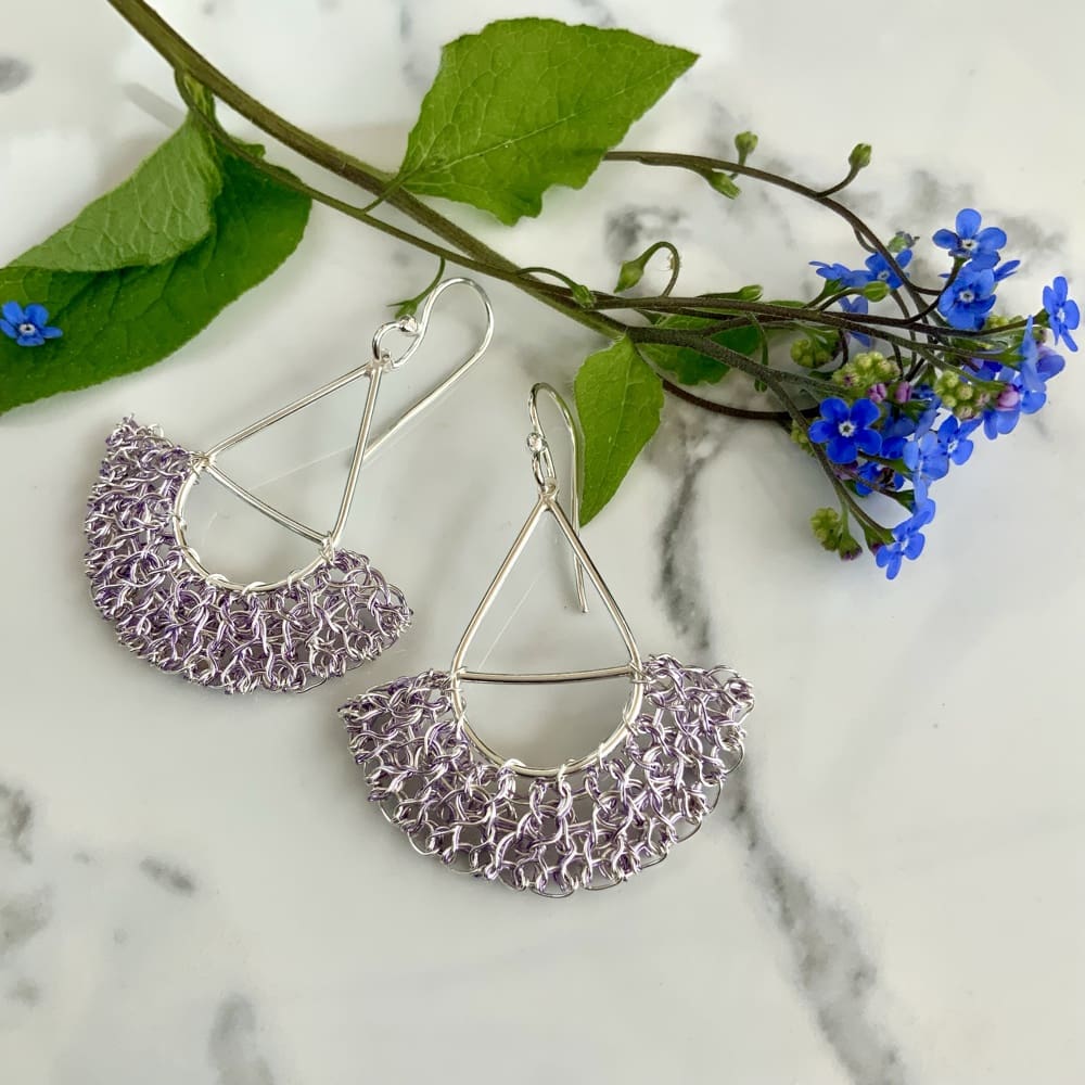 Fan shape earrings I. Sterling silver and lilac wire crochet