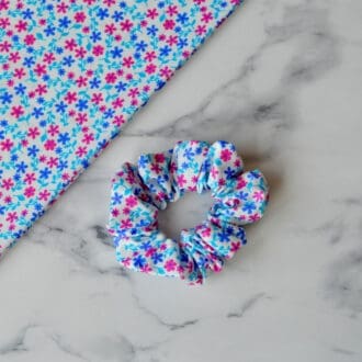 Cotton scrunchy with small blue and pink flowers