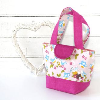 Childs pink toy tote bag