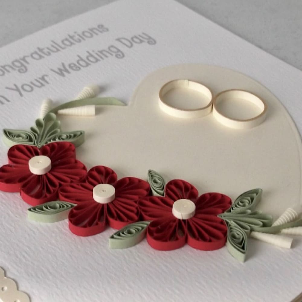 Handmade wedding congratulations card with quilled flowers