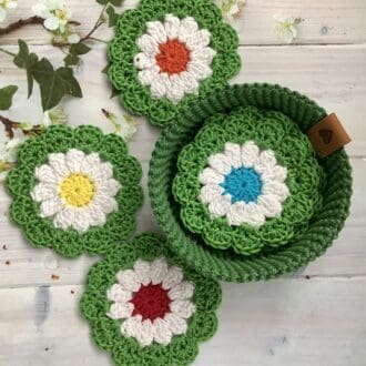 Crochet flowers and basket