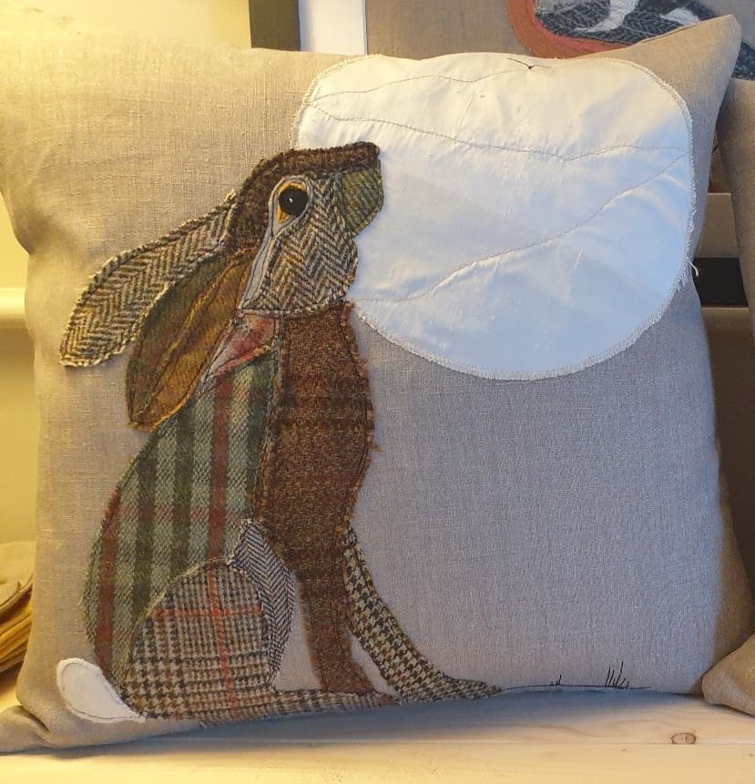 Moon gazing hare cushion