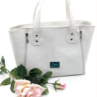 White-faux-leather-handbag-for-women-carry_handles