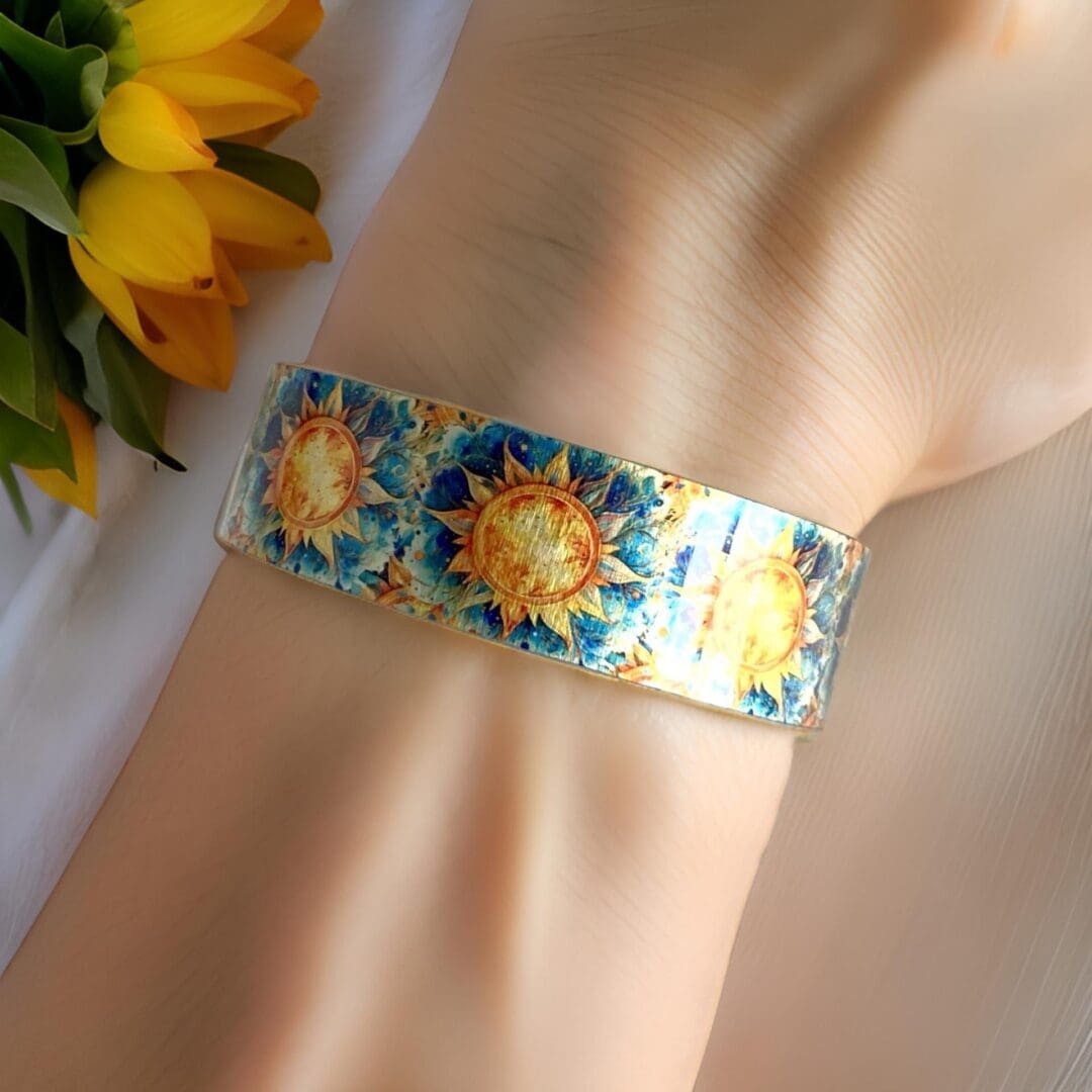 Sun, jewellery, bracelet, bangle, solstice, summer, pretty, adjustable, metal, aluminium, handmade uk, unique, gift, artistic, nature,