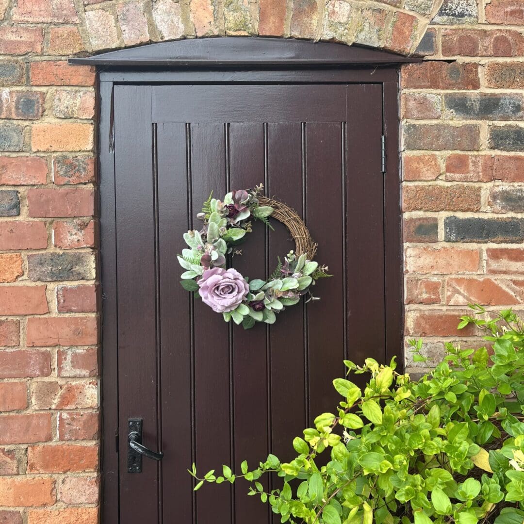 Dusky-pink-front-door-wreath