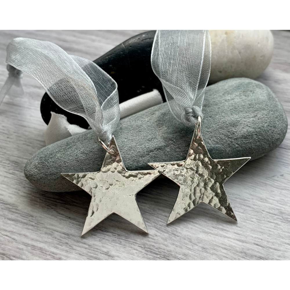 silver stars hammered texture memory stars